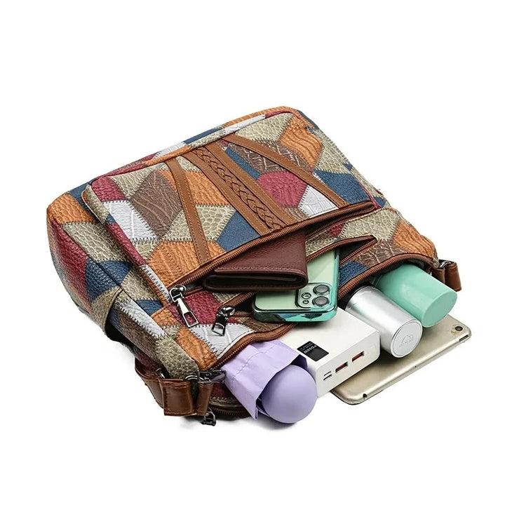 Lorena Tasche mit Inhalt