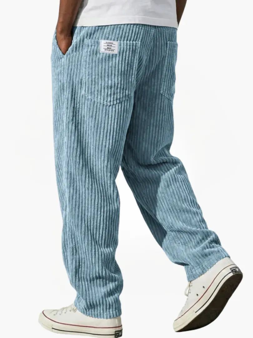 Wilhelm Cordhose in Hellblau