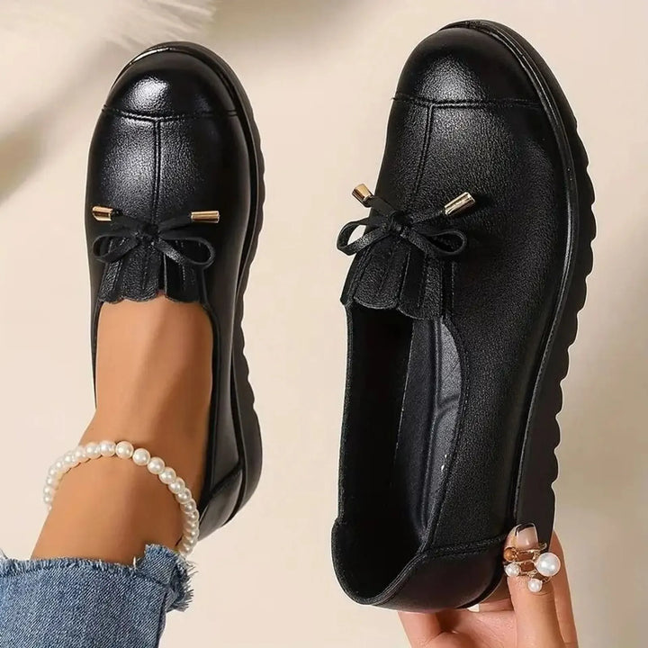 Elsbeth Loafers in Schwarz mit Schleife