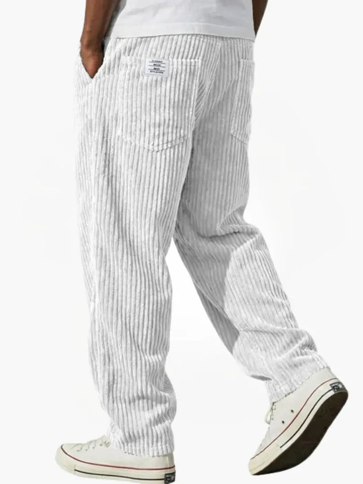 Wilhelm Cordhose in Weiss