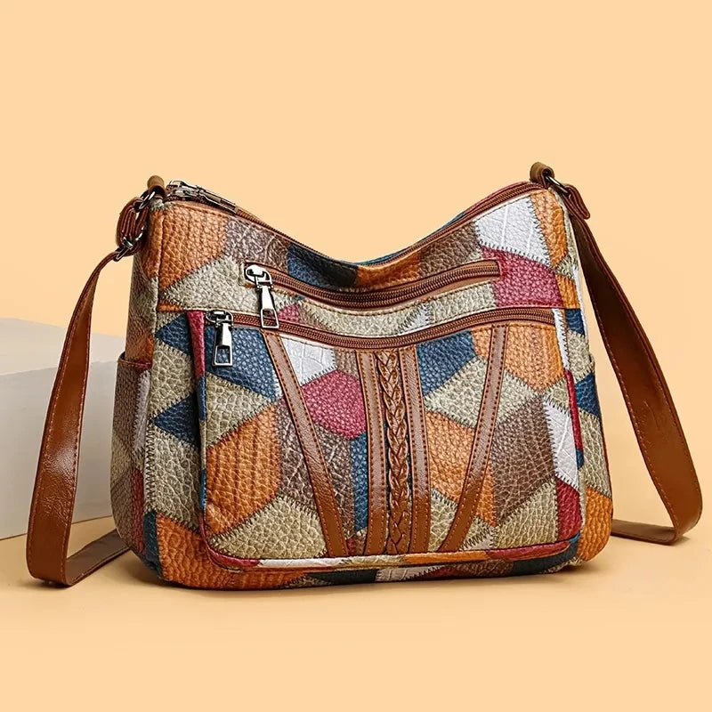 Lorena Tasche in der Seitenansicht
