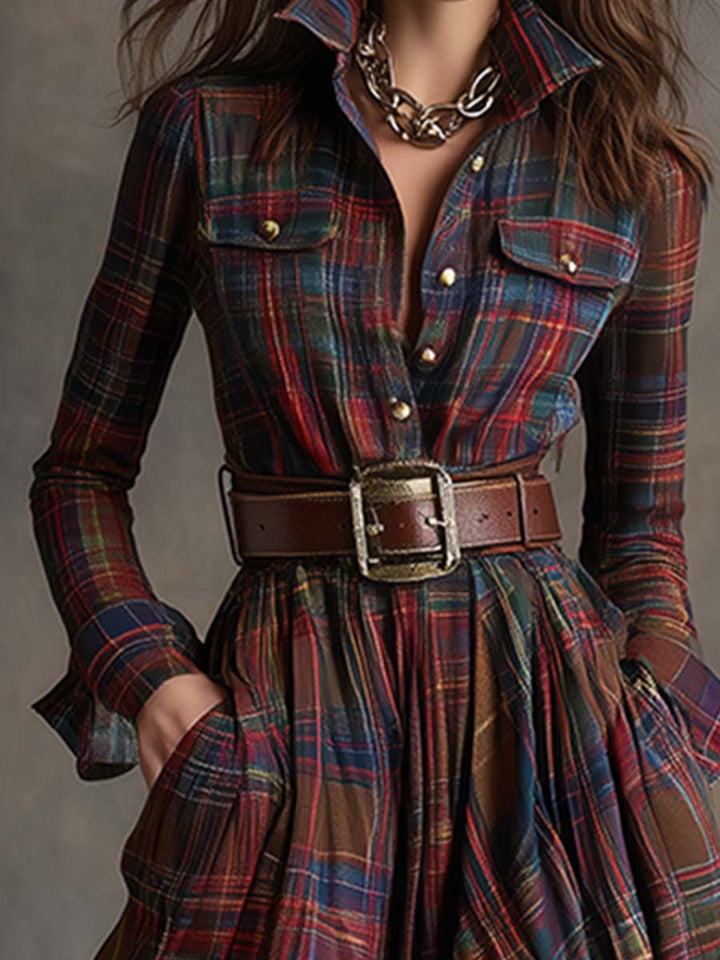 Susanne Hemdblusenkleid, Detail Oberteil in Rot