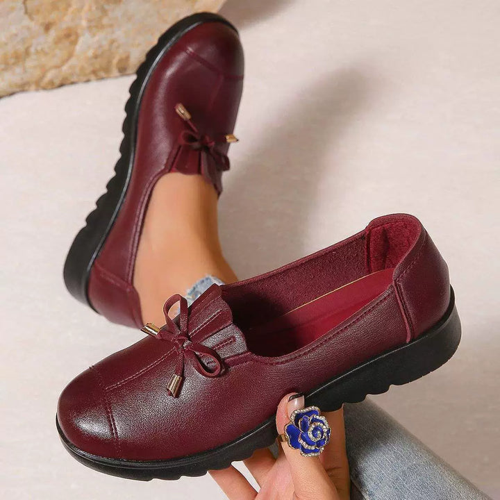 Elsbeth Loafers in Rot Detailansicht