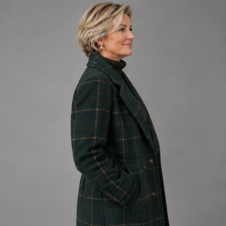 Margrit – Seitenansicht in Grün