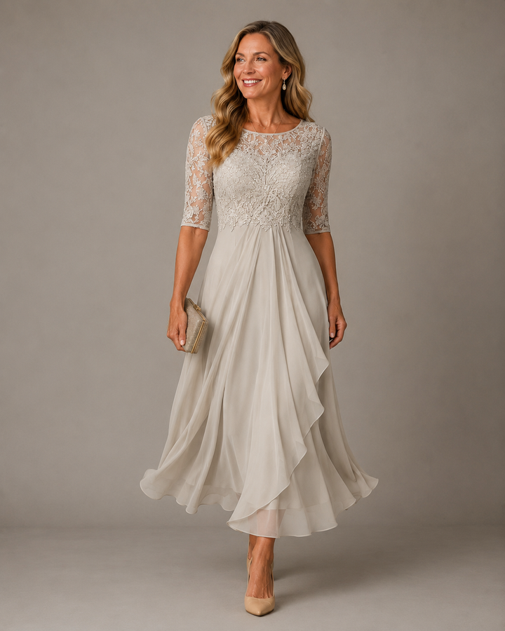 Evelyn Spitzen-Midikleid in Weiss