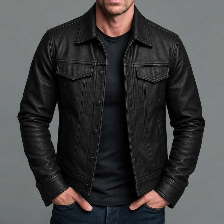 Stefan Rider Jacke in Schwarz, getragen