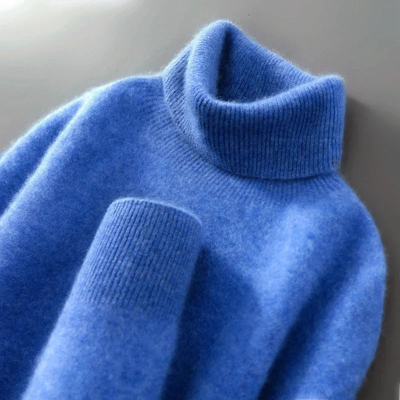 Christian – Rollkragenpullover in Hellblau