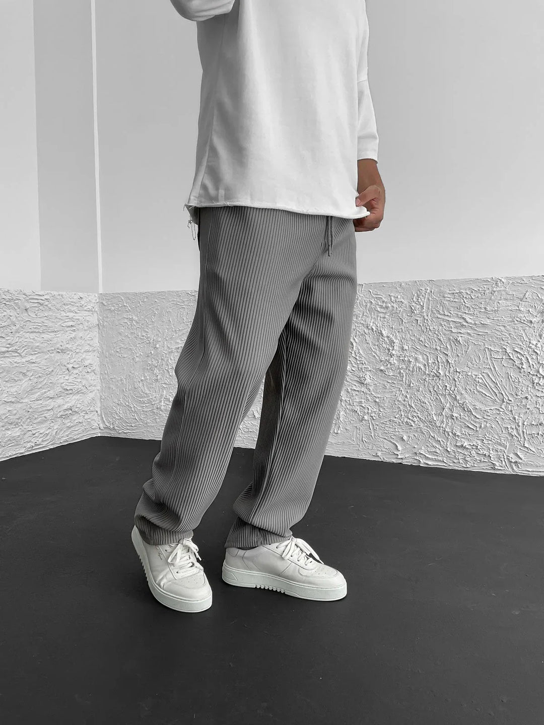 Bernd Freizeithose in Grau, Seitenansicht