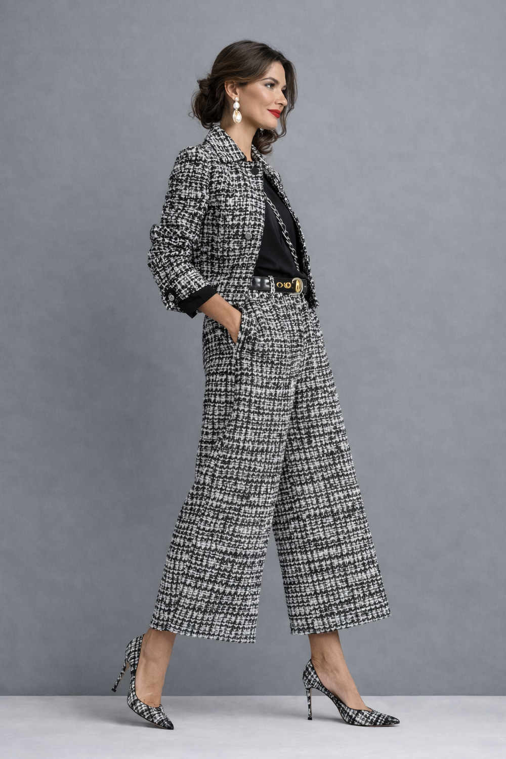 Gerda – elegantes Set, Seitenansicht
