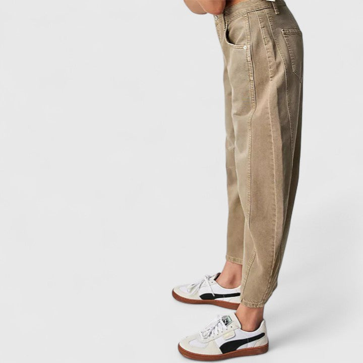 Heidrun Bequeme Weite Hosen in Camel, Seitenansicht