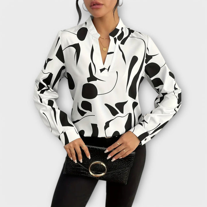 Angelika Elegante Bluse mit Design in Weiss
