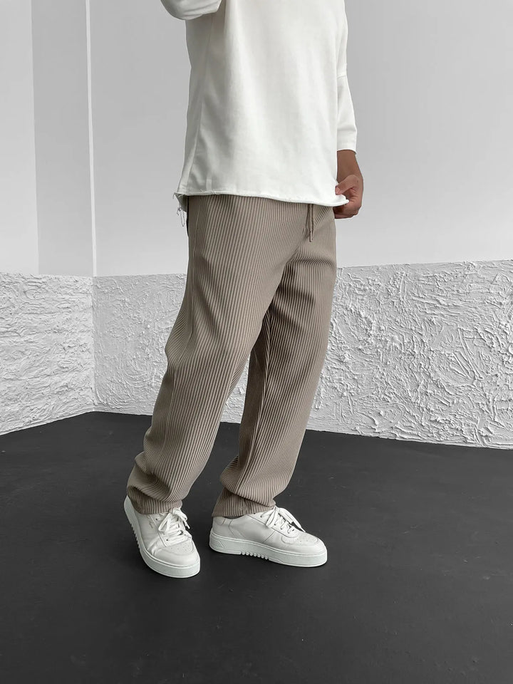 Bernd Freizeithose in Khaki, Seitenansicht