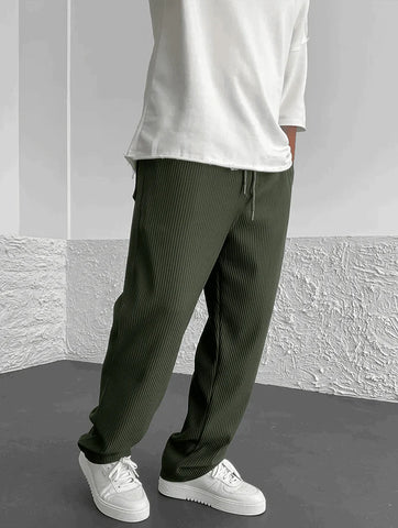 Bernd Freizeithose in Grün, Vorderansicht