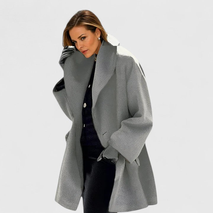 Marianne Eleganter Mantel in Grau
